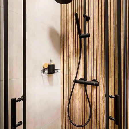 아파트 Charming With Kitchen - Old Town, Main Station *
