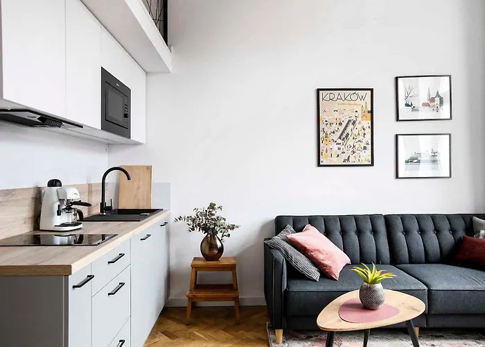 Charming With Kitchen - Old Town, Main Station