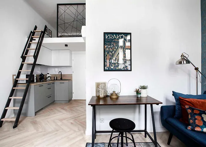 Charming With Kitchen - Old Town, Main Station Apartamento *